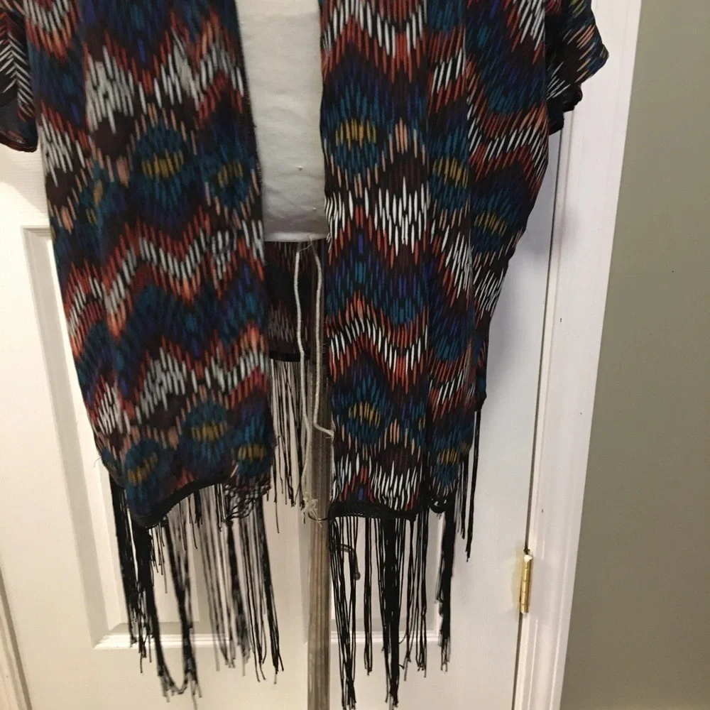 Women’s Russell Kemp plus size kimono beach wrap 1X Fringed hem. Dolman sleeves
